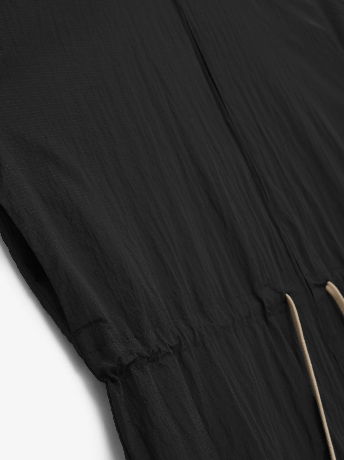 ESSENTIALS Ripstop Mockneck Anorak