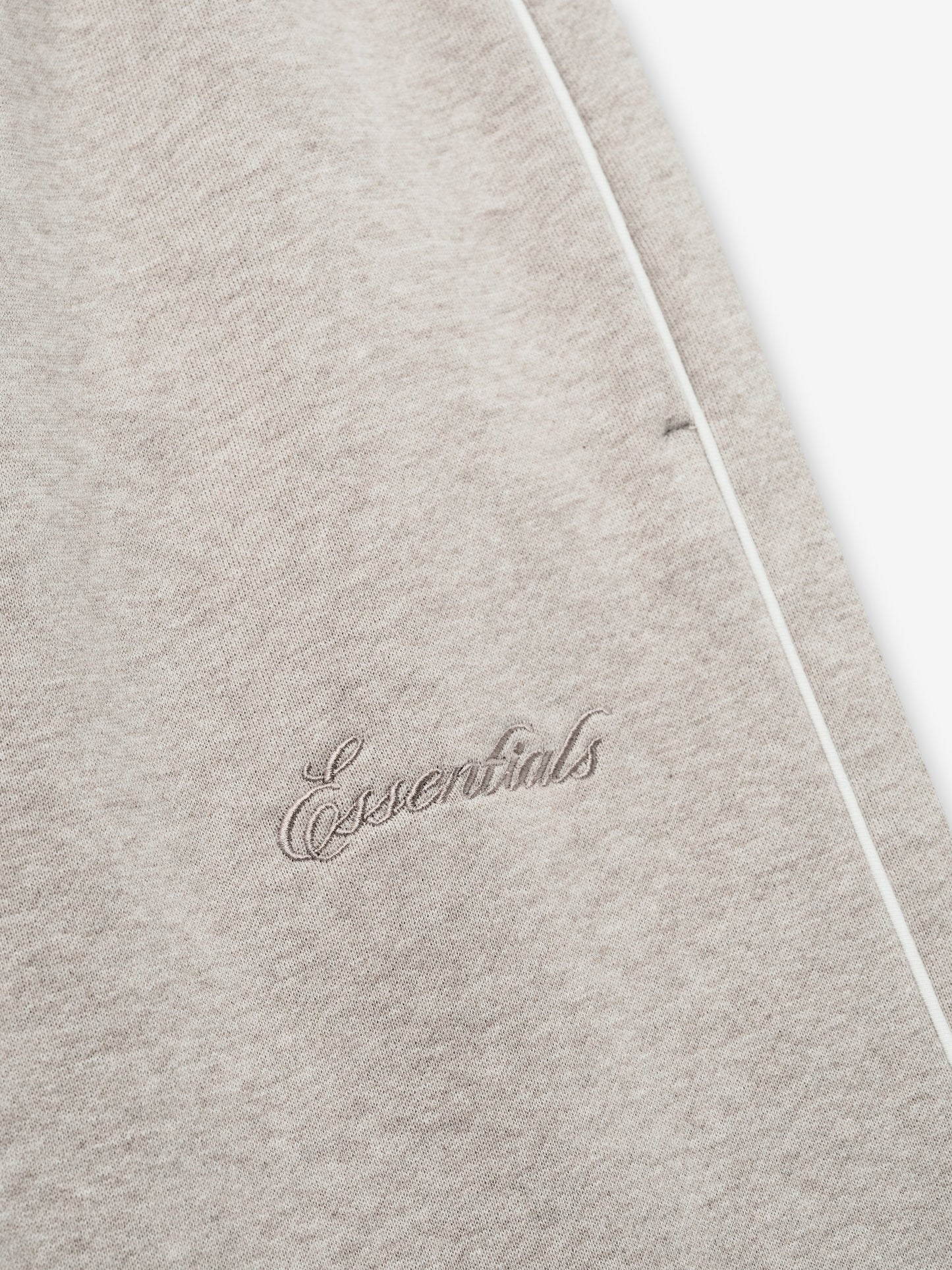 ESSENTIALS Relaxed Fleece Sweatpant With Piping