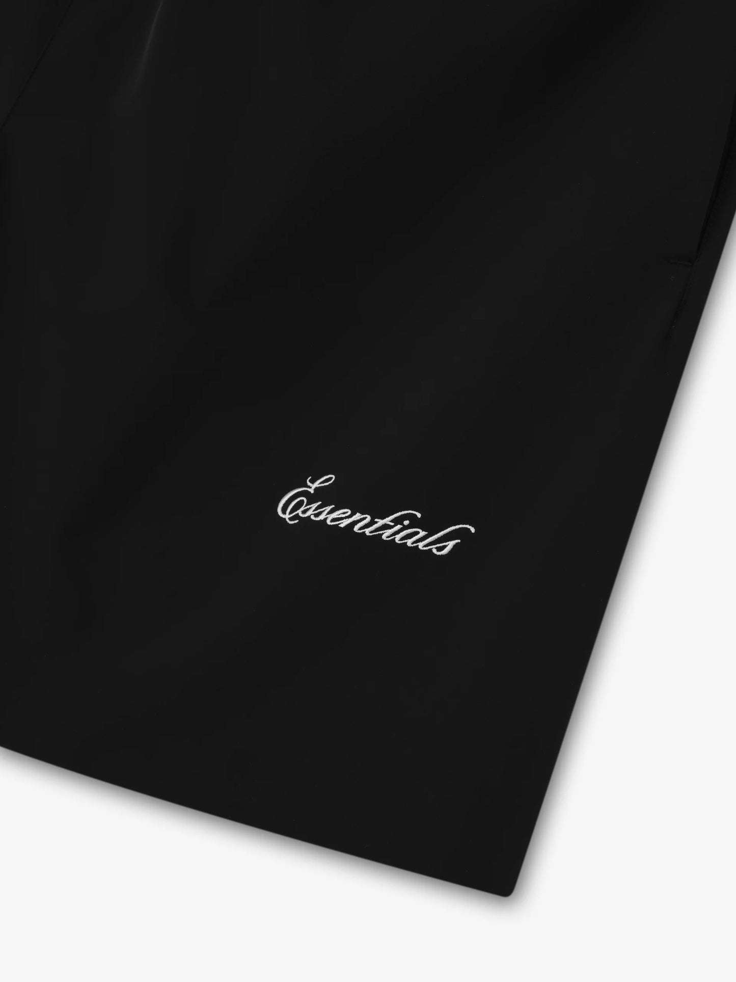 ESSENTIALS Sporty Nylon Classic Short