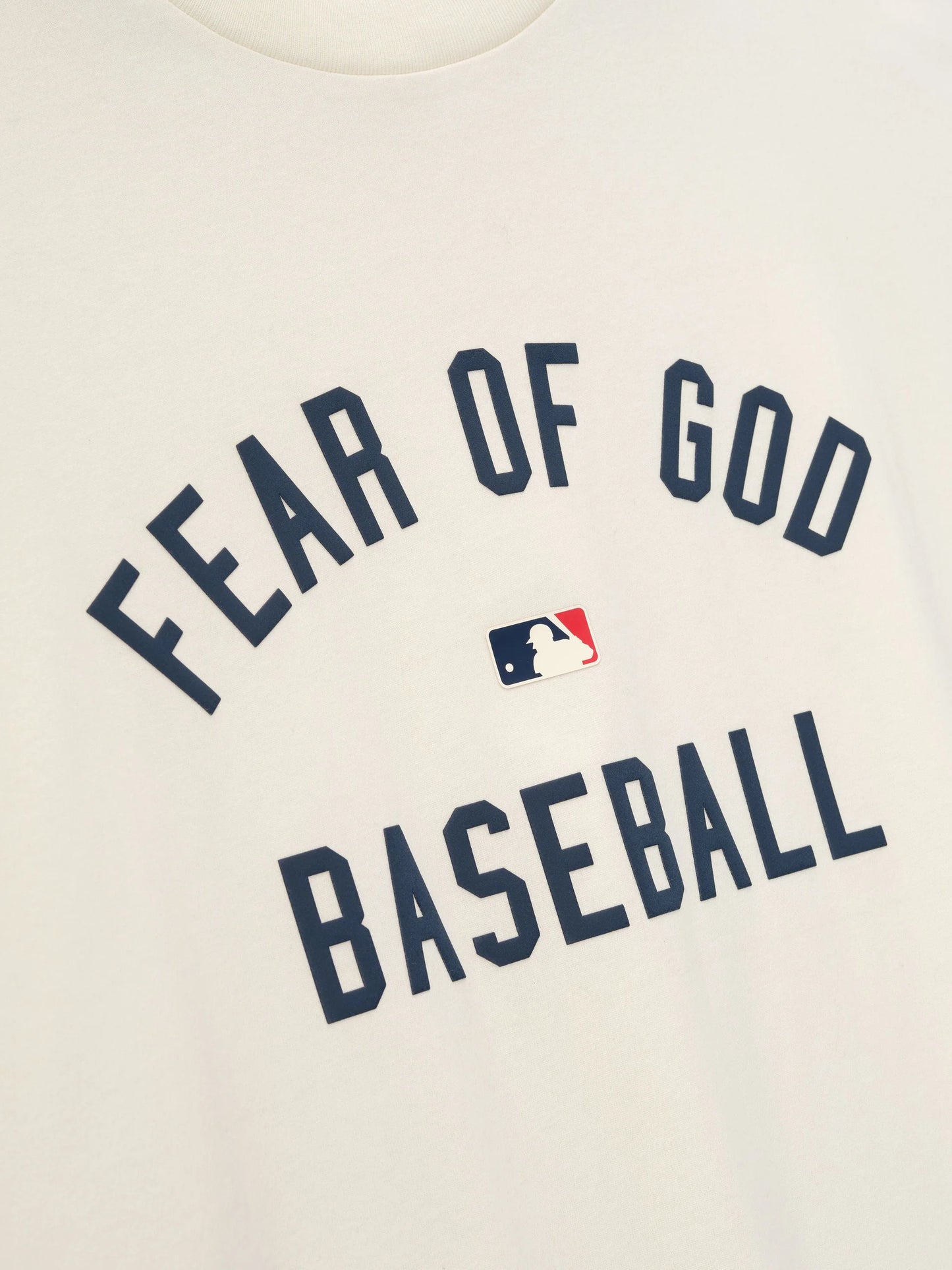 ESSENTIALS MLB 90s Tee